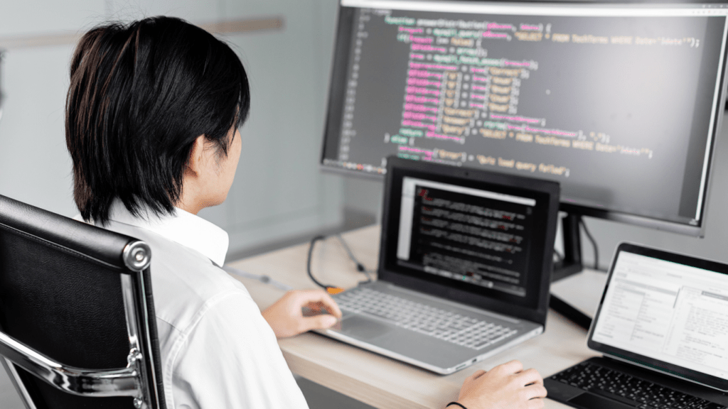 From Chaos to Clarity Structuring Scalable and Modular Codebases for Growth and Efficiency